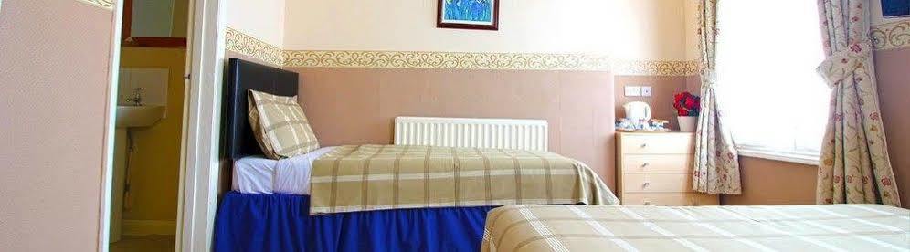 The Columbia Hotel Wellingborough Kültér fotó