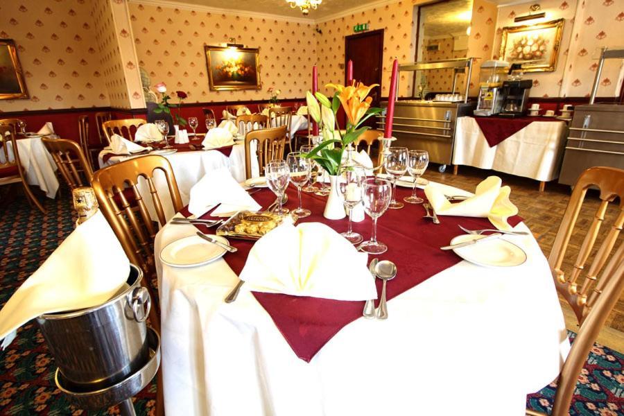 The Columbia Hotel Wellingborough Kültér fotó